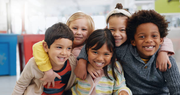 ENFANTS DE MOINS DE 7 ANS